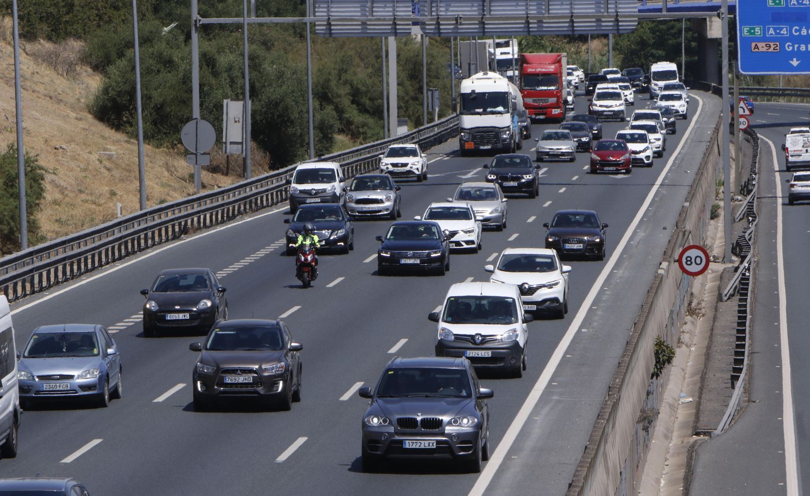 Tráfico en la A-49, en una imagen de archivo.