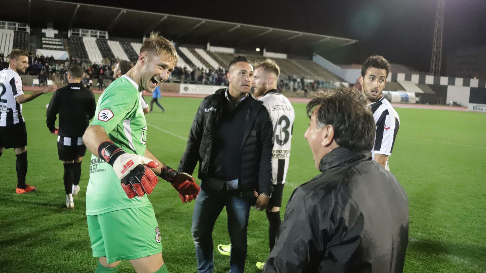 Balona - Recreativo Granada en imágenes