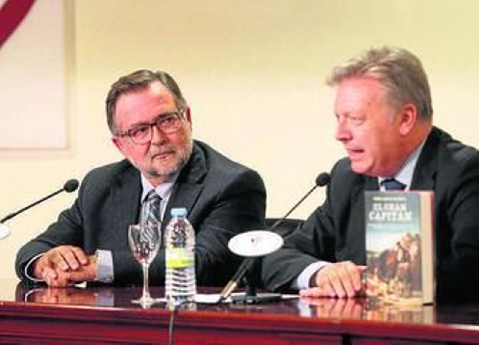 Ian Gibson, antes de su intervención.