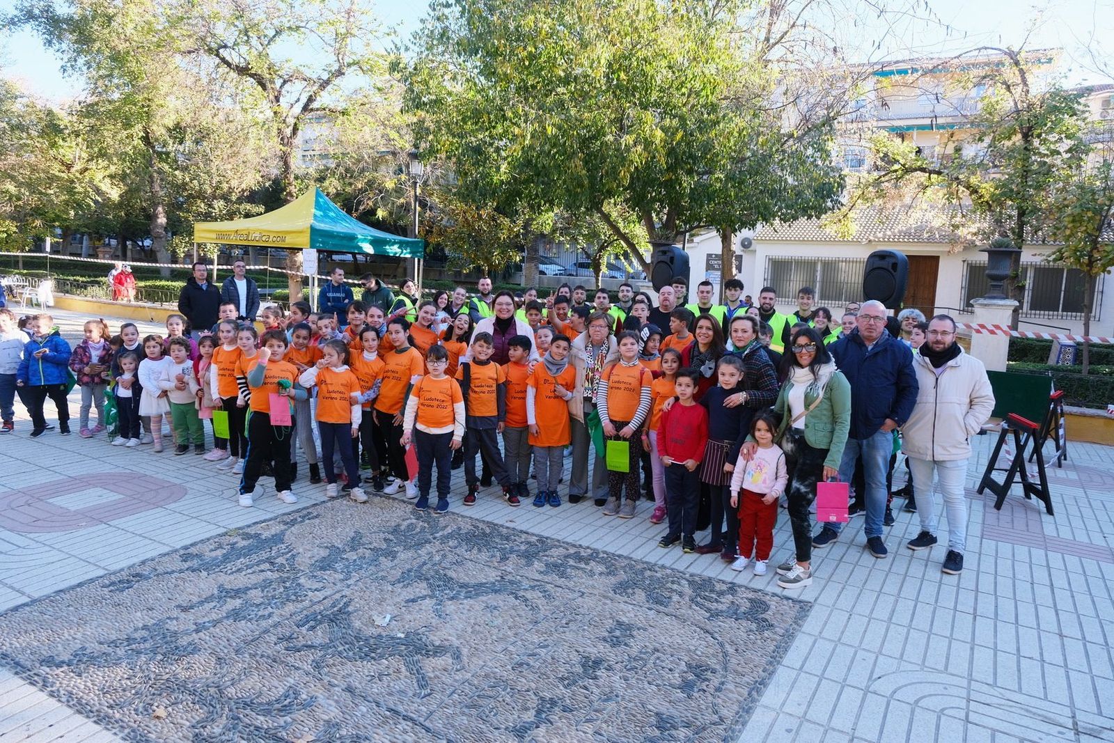 Cabra celebra el Día Internacional de la Infancia, en imágenes