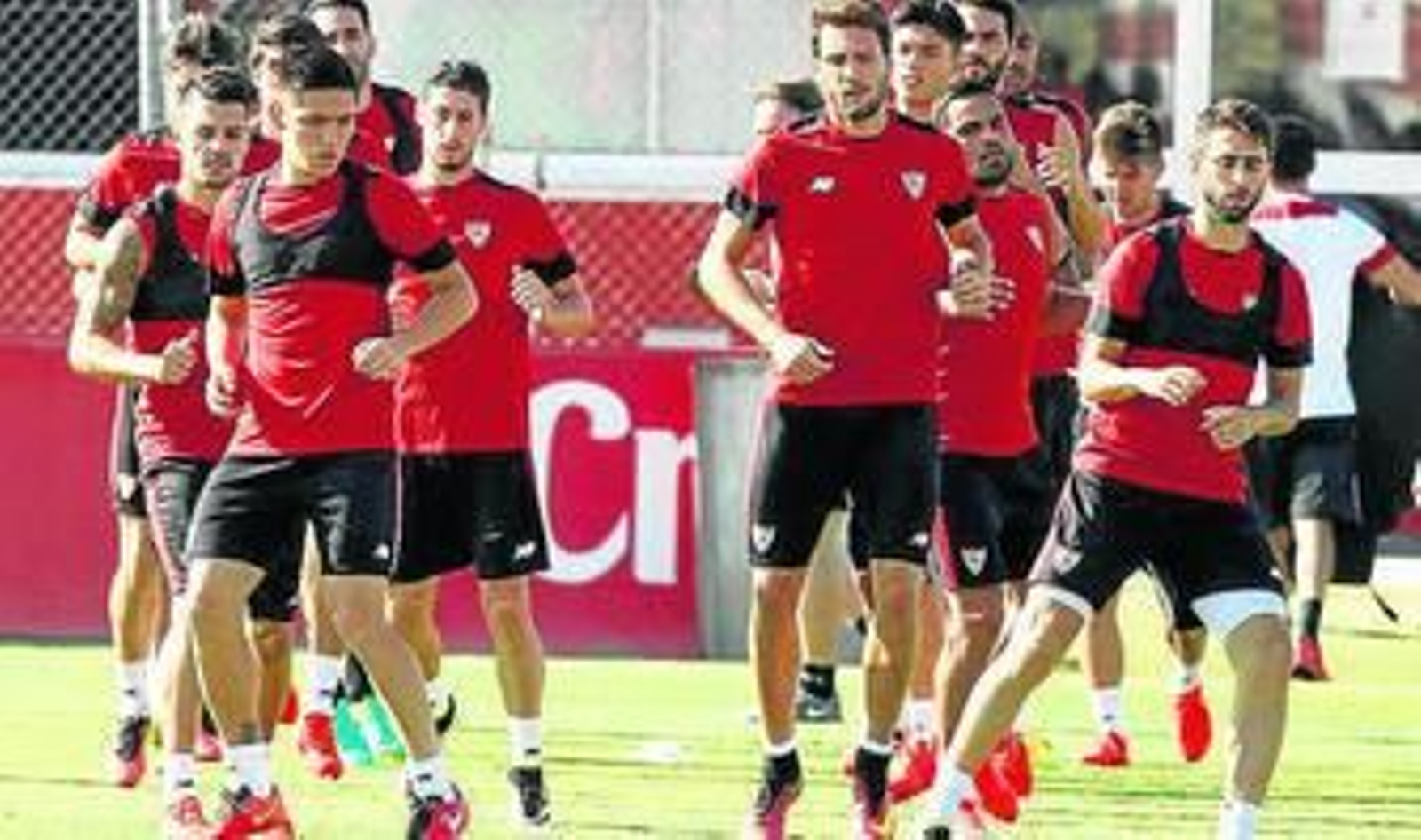 Kranevitter, novedad en la lista, junto a Franco Vázquez y Pareja.