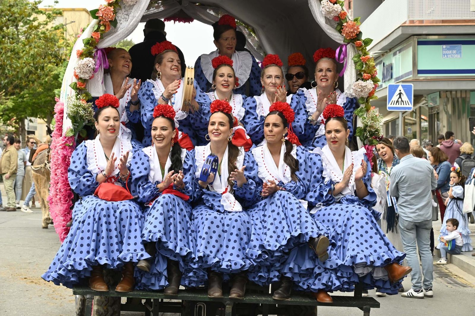 Imágenes de los carros de la Hermandad del Rocío de Huelva