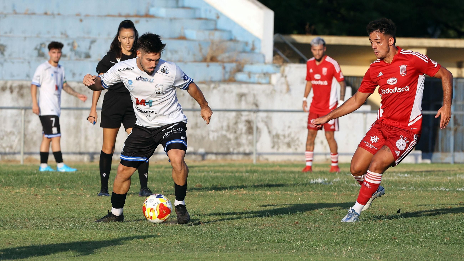Imágenes del Trofeo Pedro Garrido entre el Jerez Industrial y el Xerez CD