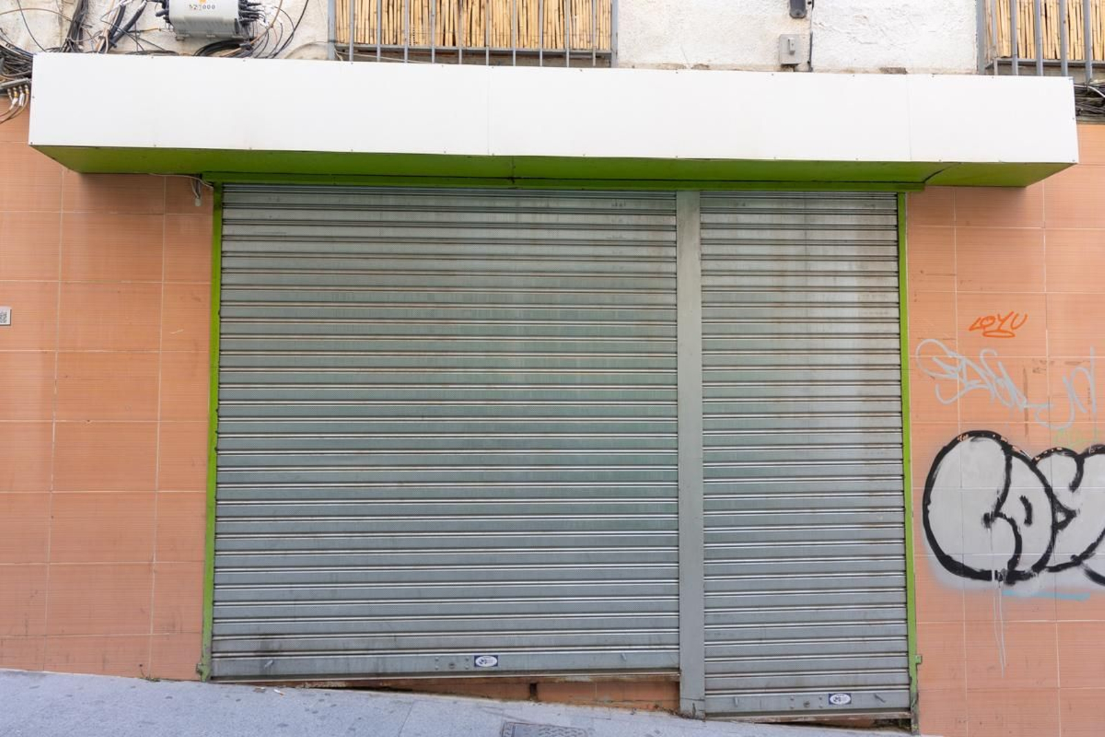 Locales vacíos en el centro de Jaén, en imágenes