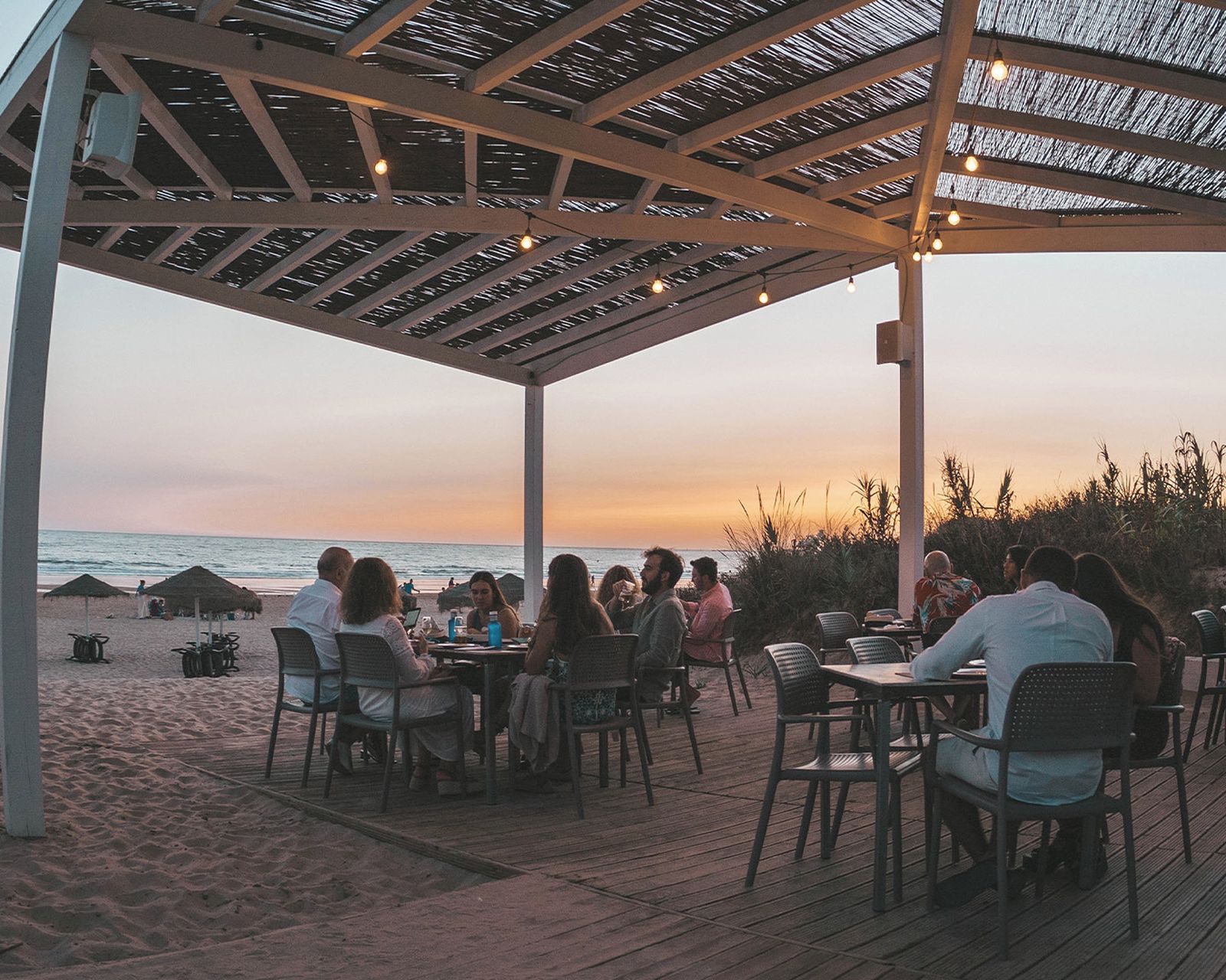 Chiringuitos o restaurantes: Dónde comer en Chiclana este verano