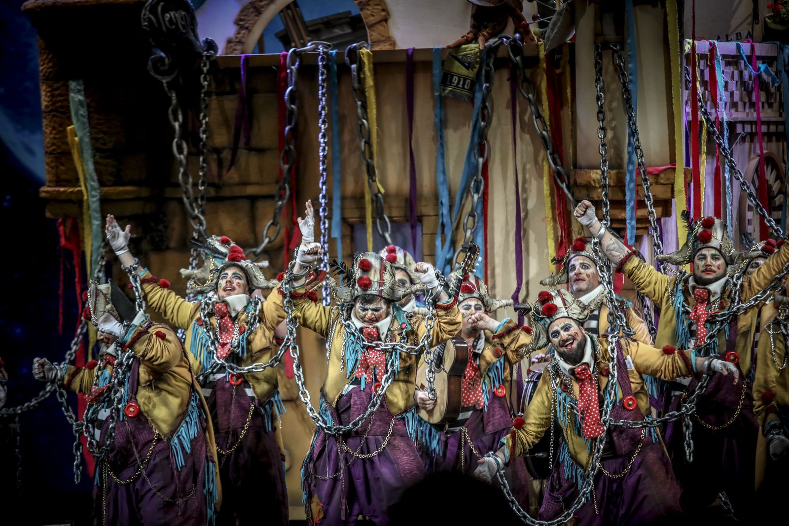 Comparsa Los encaidenaos