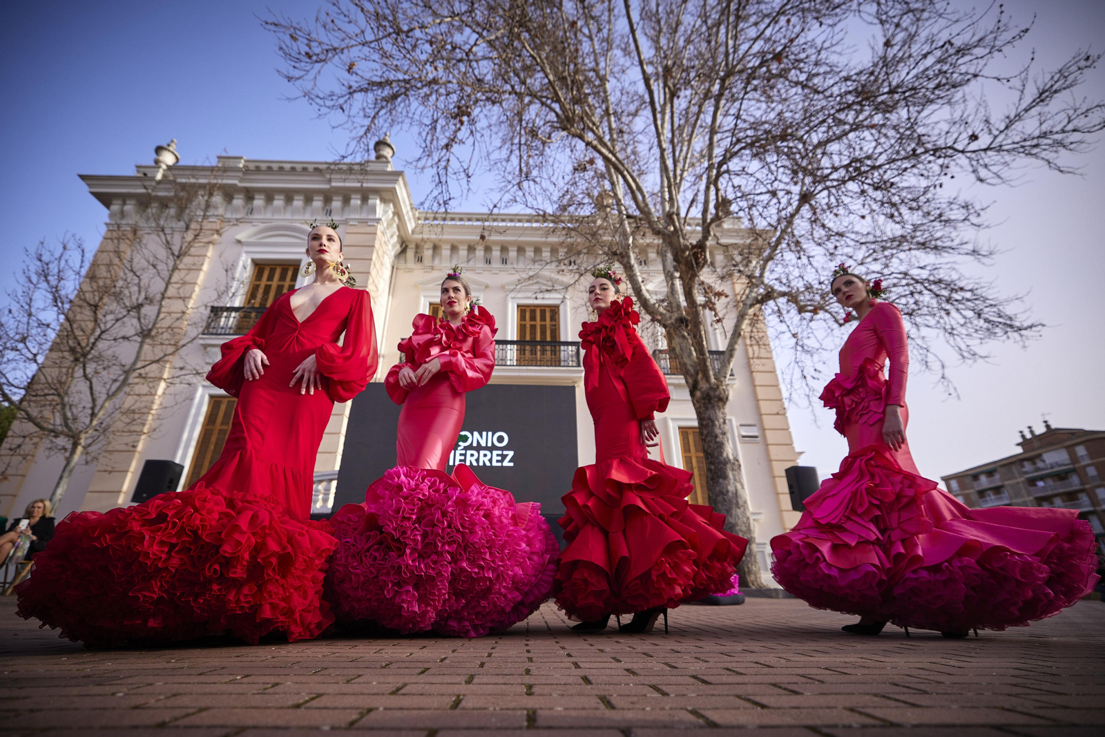 Los trajes de flamenca más bonitos de la Pasarela Granada Flamenca 2023, todas las fotos
