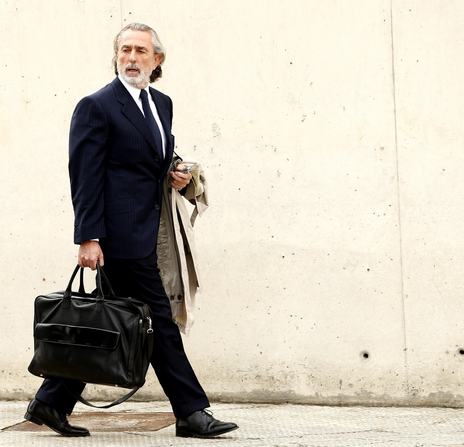 Francisco Correa saliendo de la Audiencia Nacional.