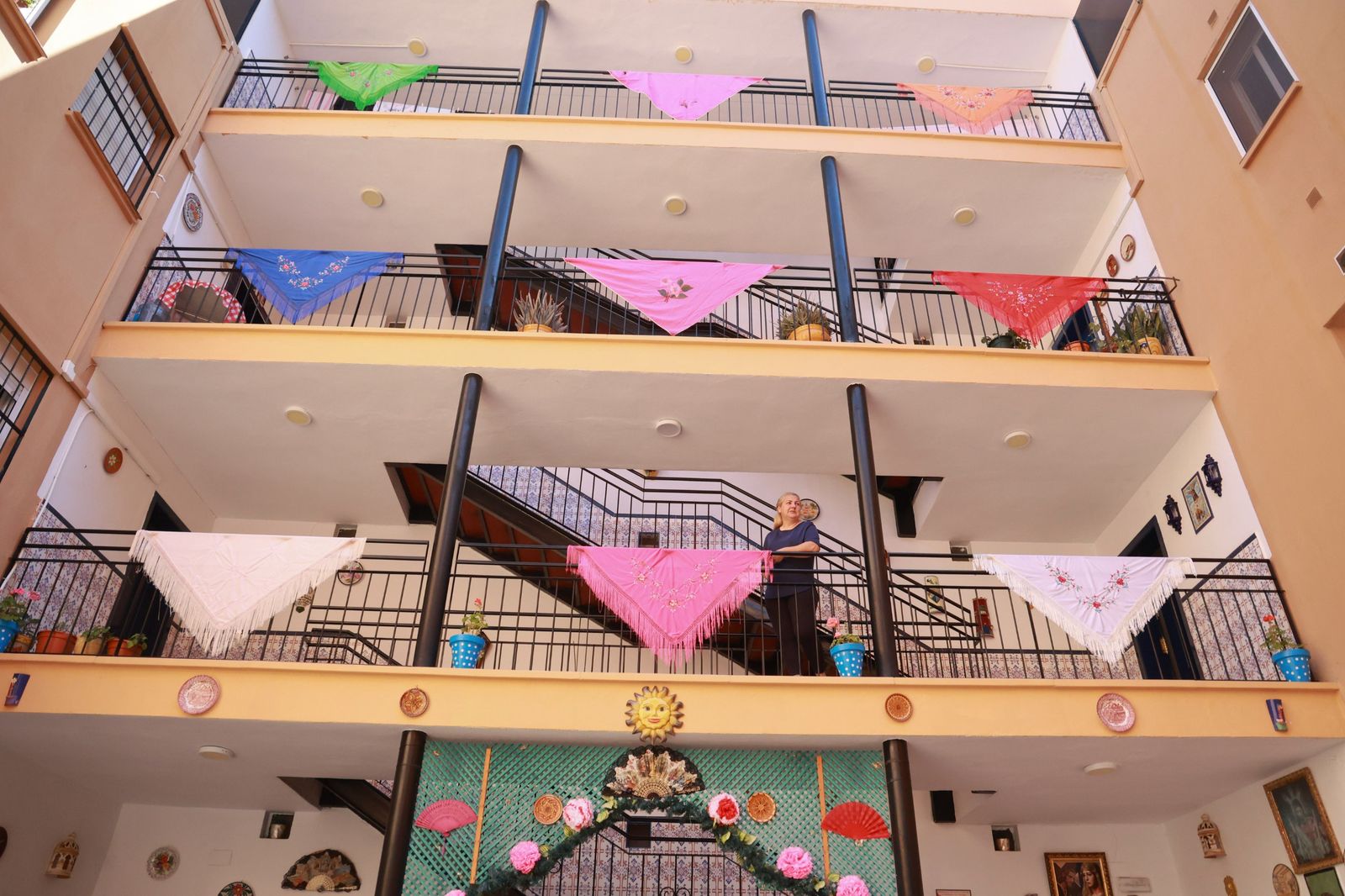 Los corralones de El Perchel y La Trinidad de Málaga, en fotografías