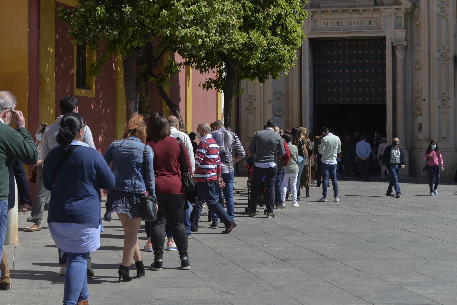 Domingo de visitas a los templos