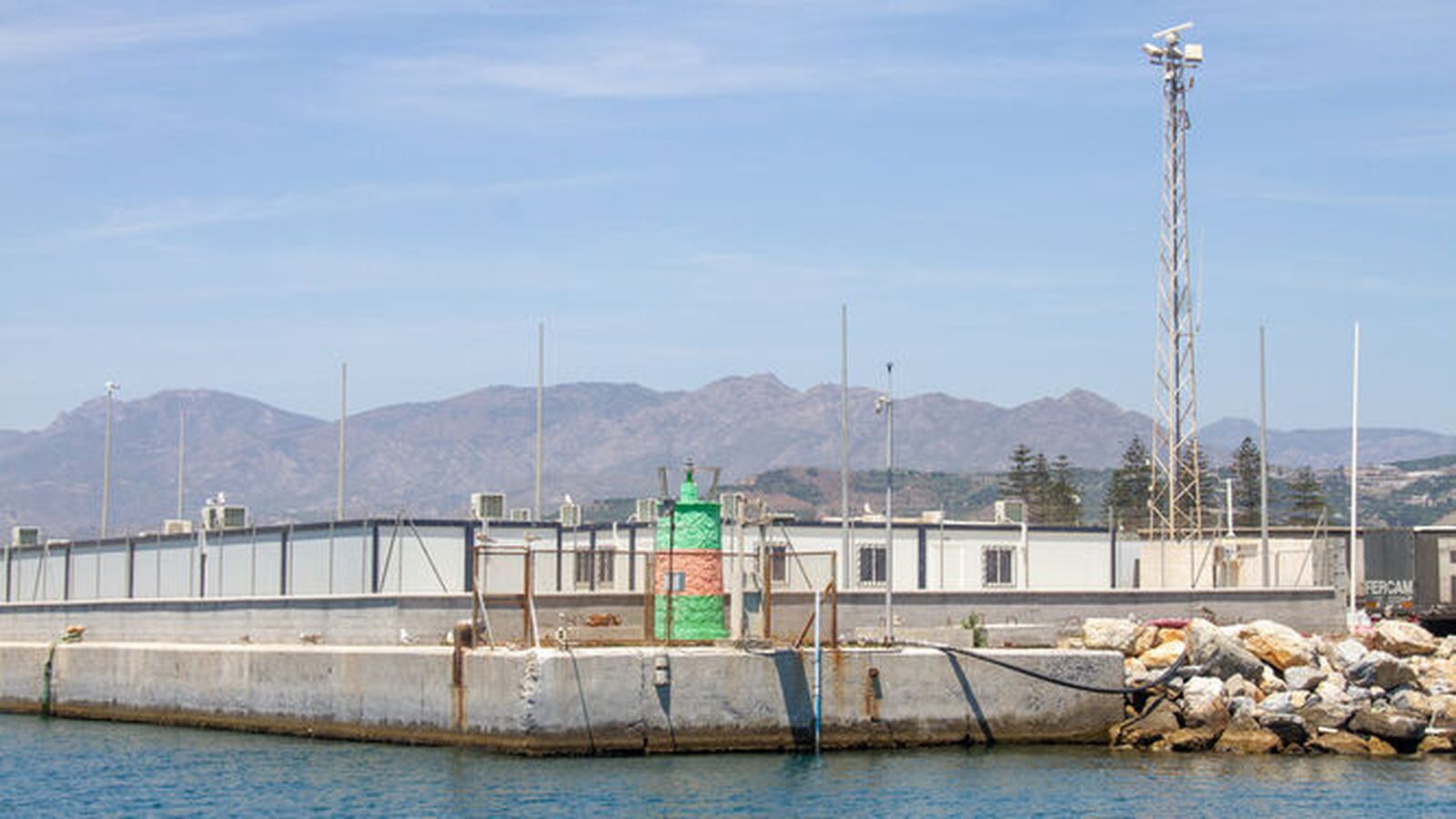 Ultiman la apertura del nuevo CATE de Motril, pendiente de los suministros