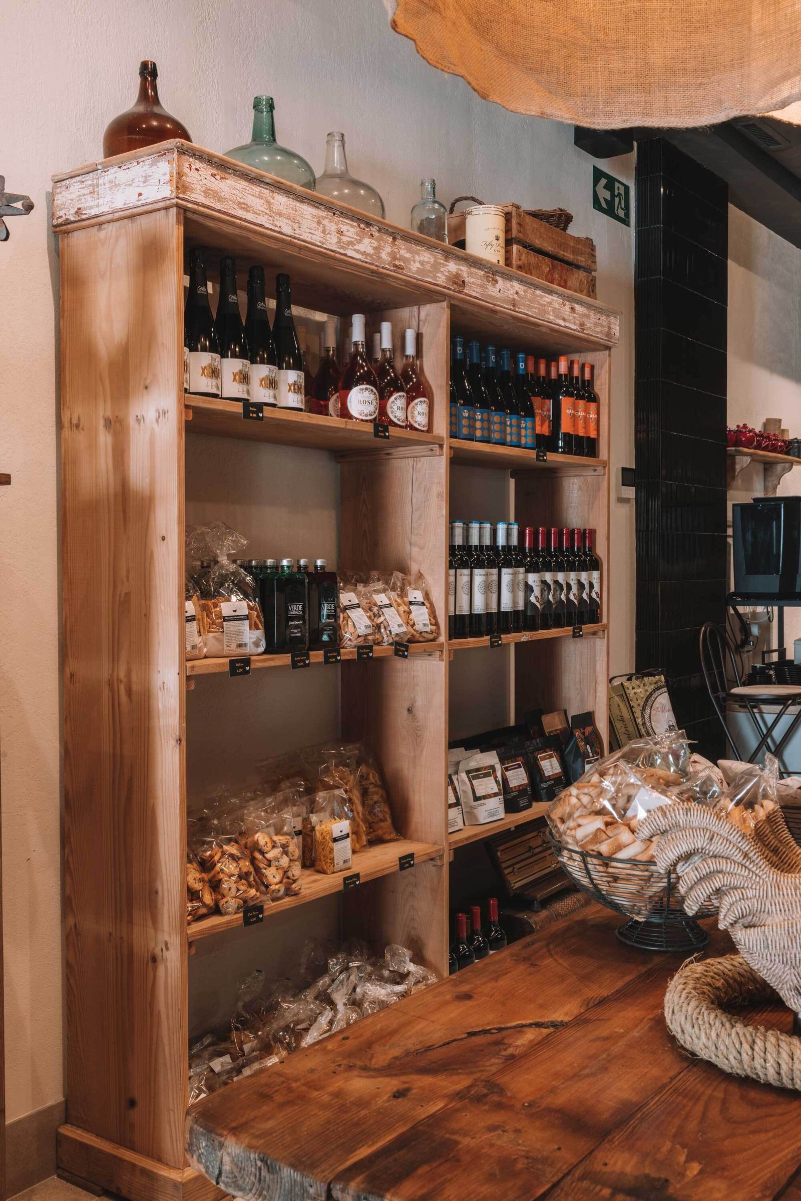 Estantes de El Zagal 1200