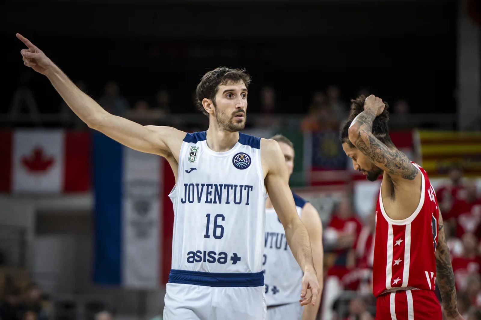 BCL: El Chalon vence al Joventut (84-77) y pone ardiendo el grupo del Unicaja