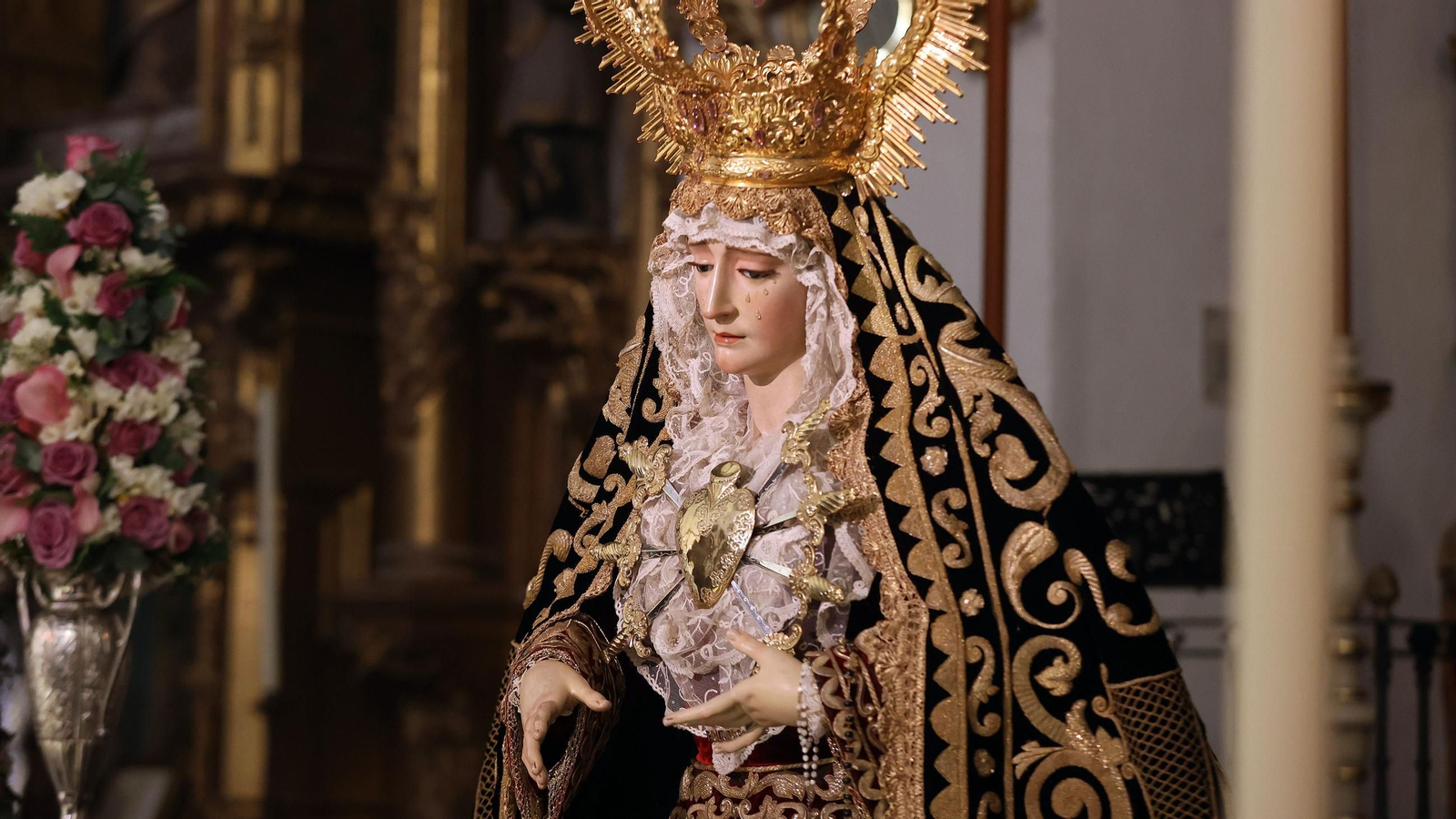 Imágenes de los besamanos y besapies del tercer domingo de cuaresma en Jerez