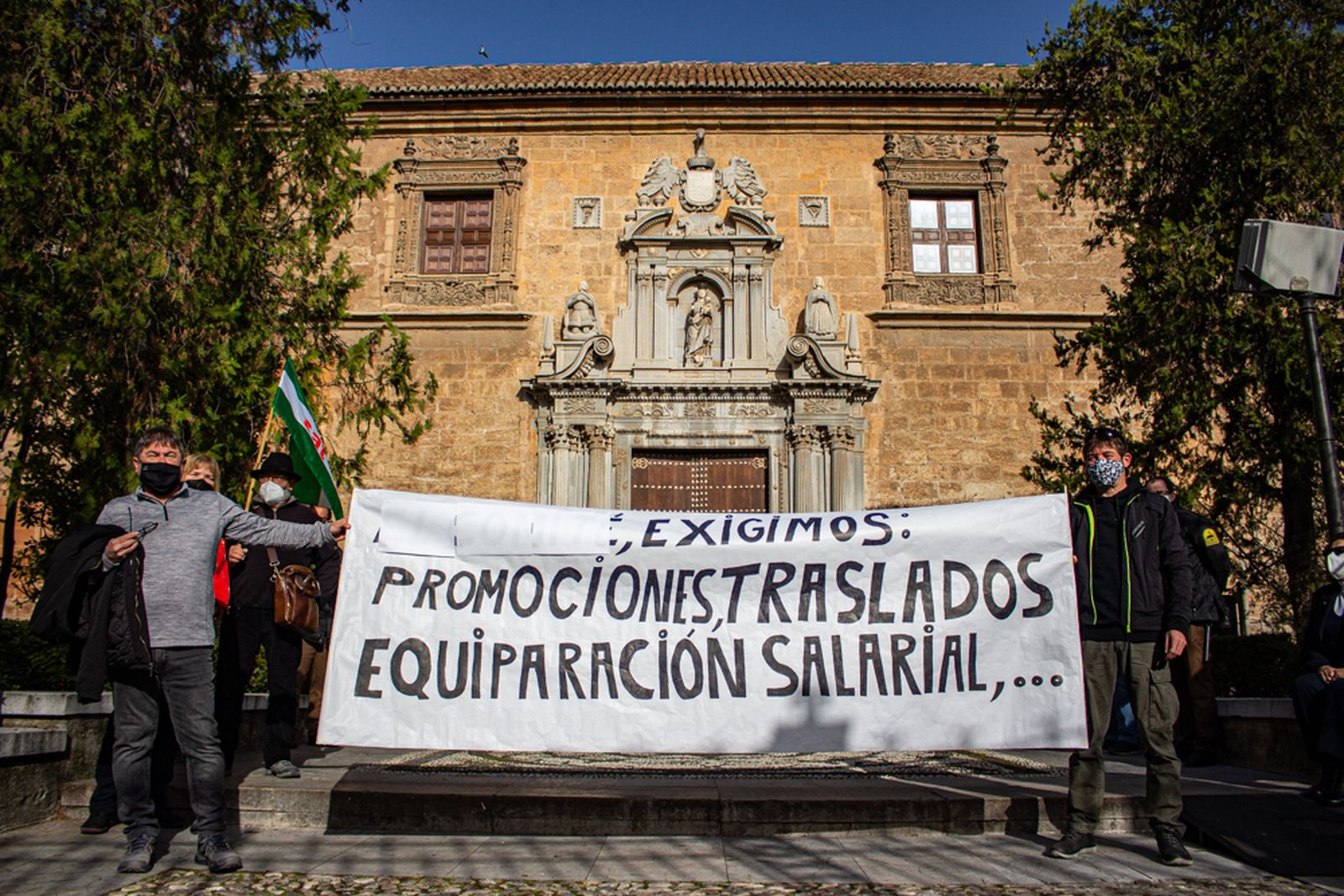 Protesta en el Hospital Real.
