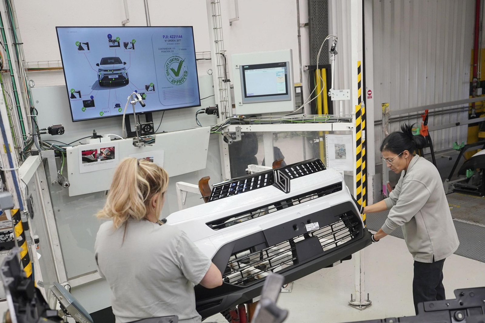 De coser a mano a la IA: la factoría Carrocerías de Renault cumple 60 años