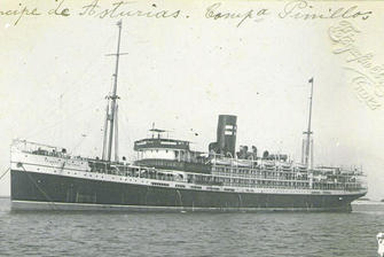 El trasatlántico 'Príncipe de Asturias' en una imagen de Fotografía Trébol (Cádiz).