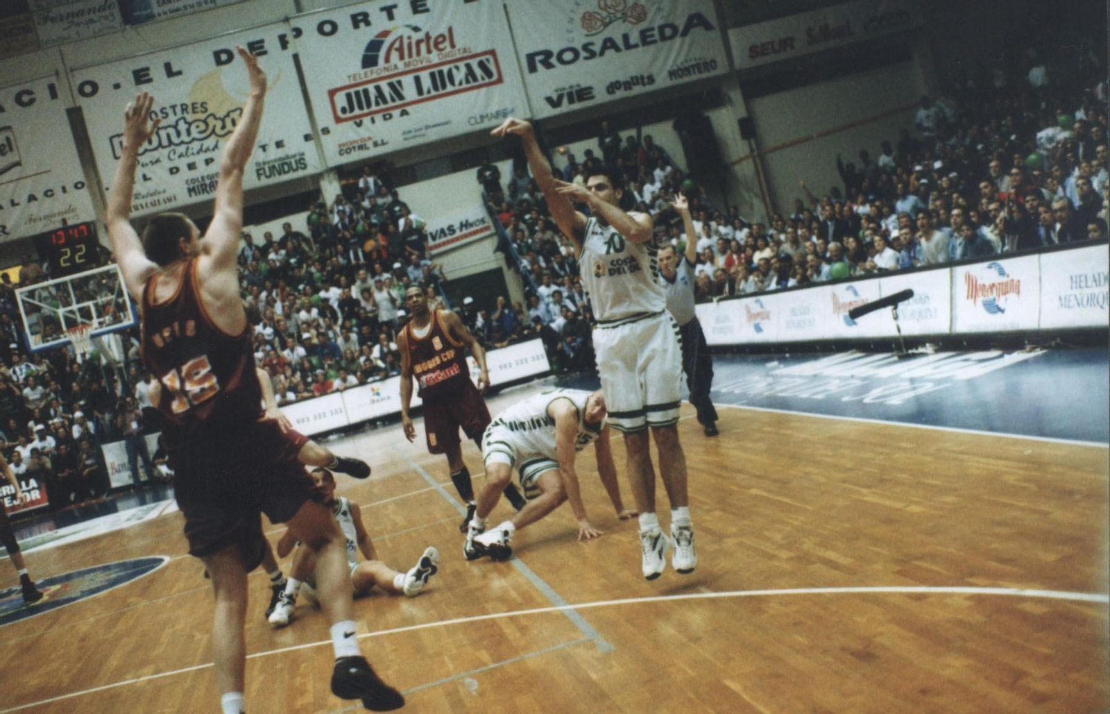 Las fotos de la final de Copa Korac Unicaja-Limoges