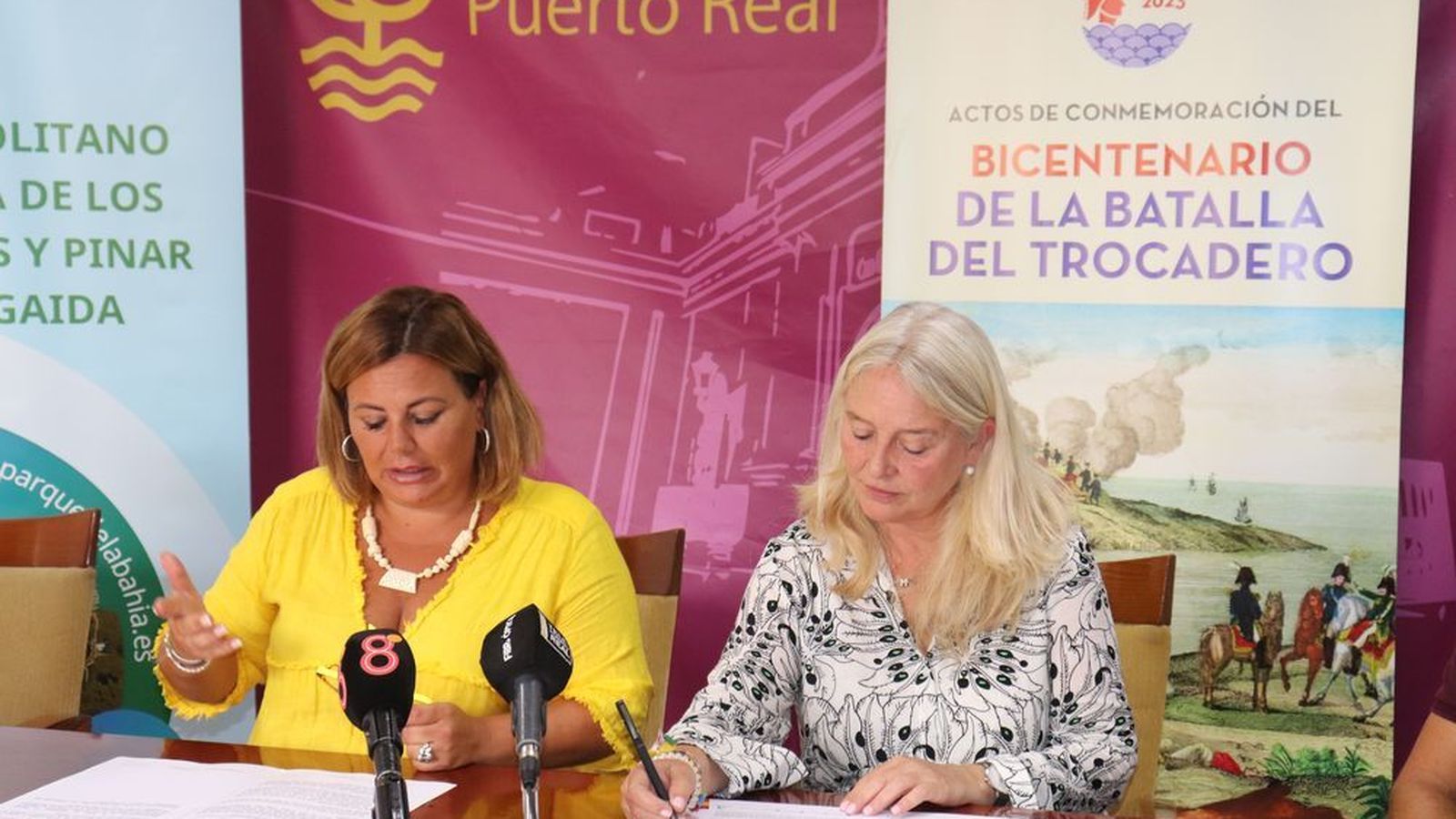 Amaya y Colombo durante la presentación de la Recreación