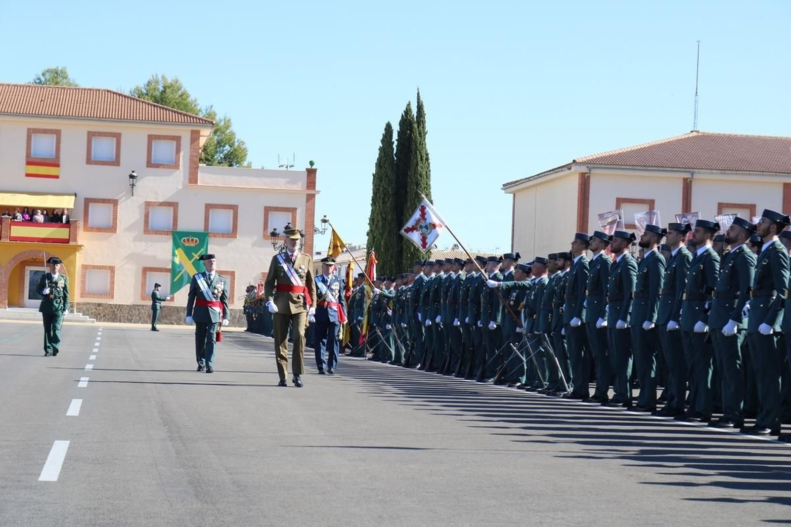 En imágenes: así ha sido la jura de bandera de la Guardia Civil presidida por el rey Felipe VI