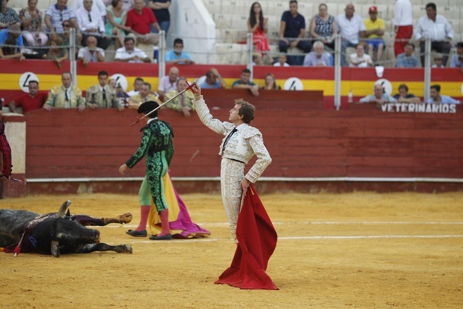 Fotogalería Primera Corrida de Toros. Feria de Almería 2019