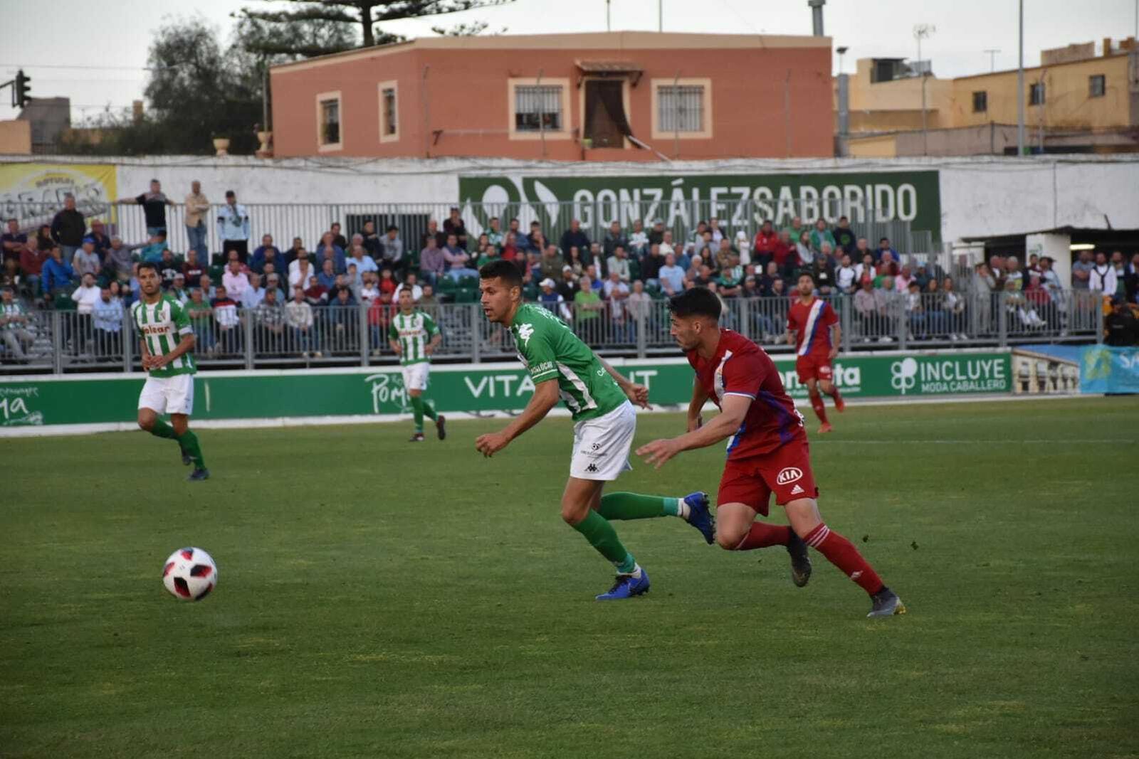 Partido Atlético Sanluqueño-Recreativo en imágenes