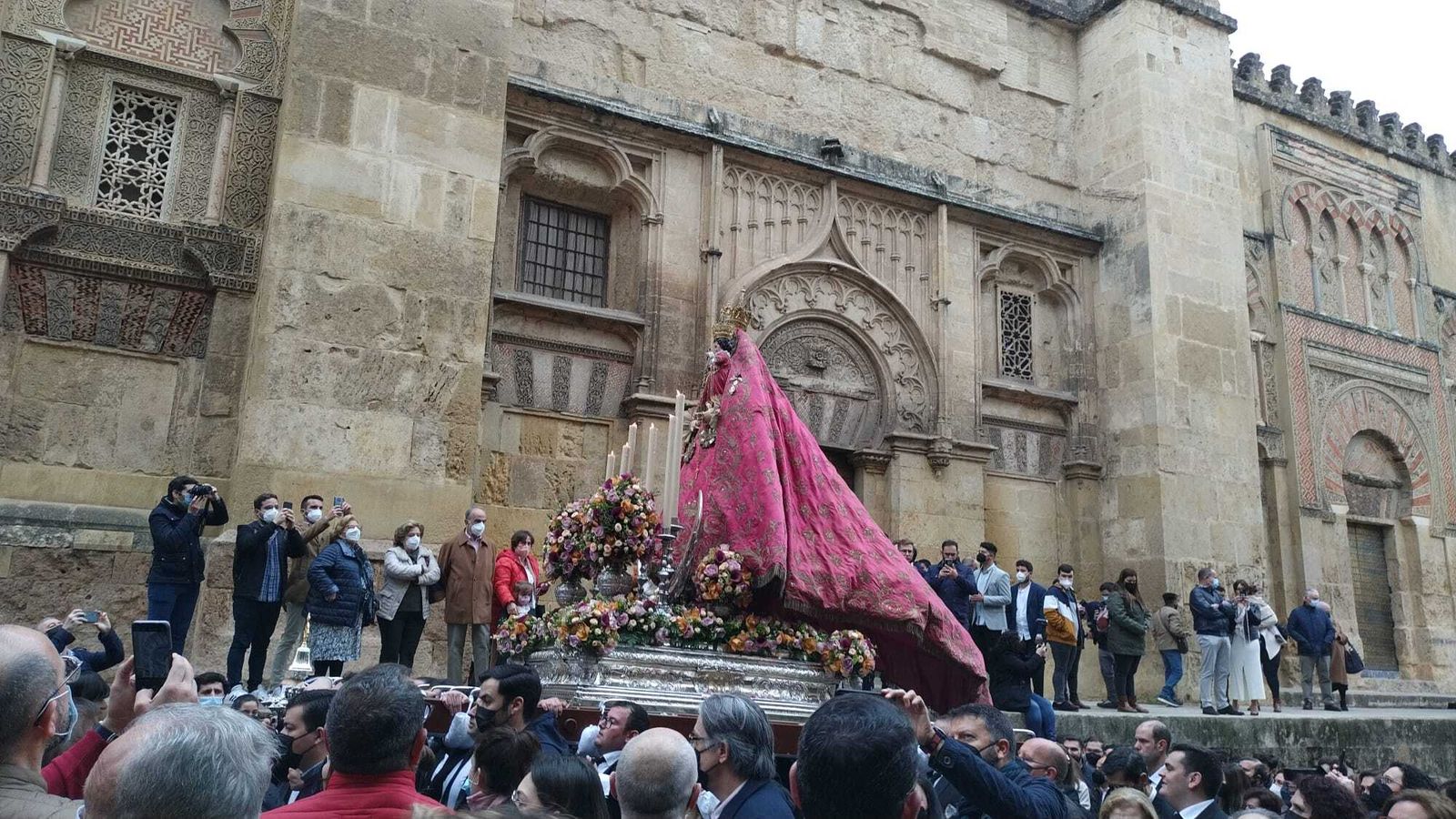 La procesión de la Virgen de Araceli en Córdoba, en imágenes