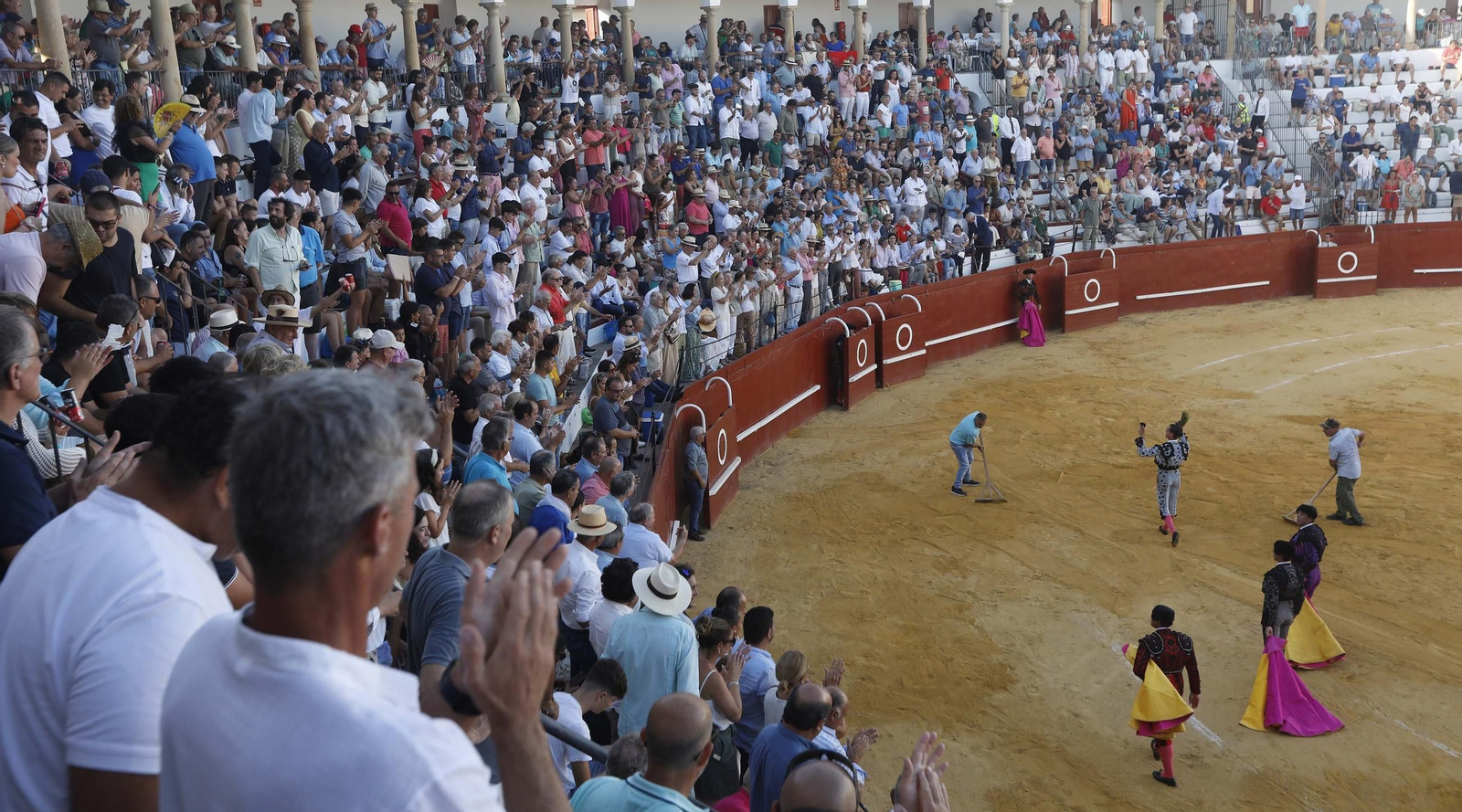 Las fotos de la corrida de toros de David Galván, Daniel Luque y Joaquín Galdós en San Roque