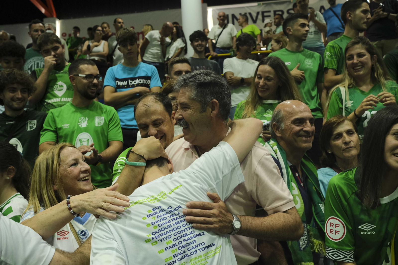 La fiesta del ascenso del BeSoccer UMA Antequera, en imágenes