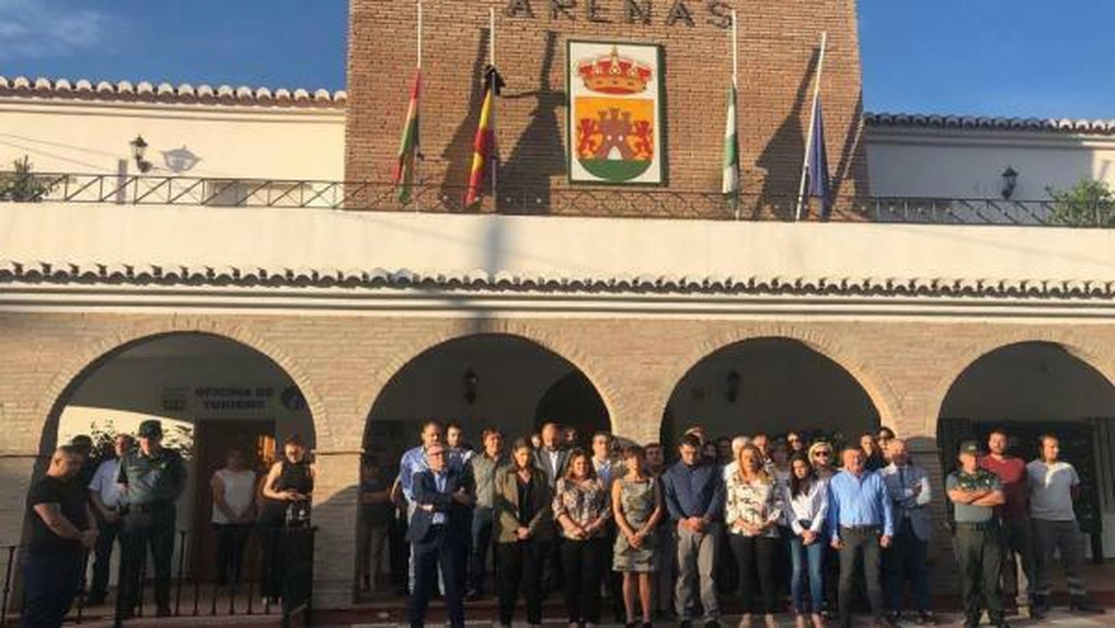 Minuto de silencio en Arenas para condenar el crimen de Dana Leonte