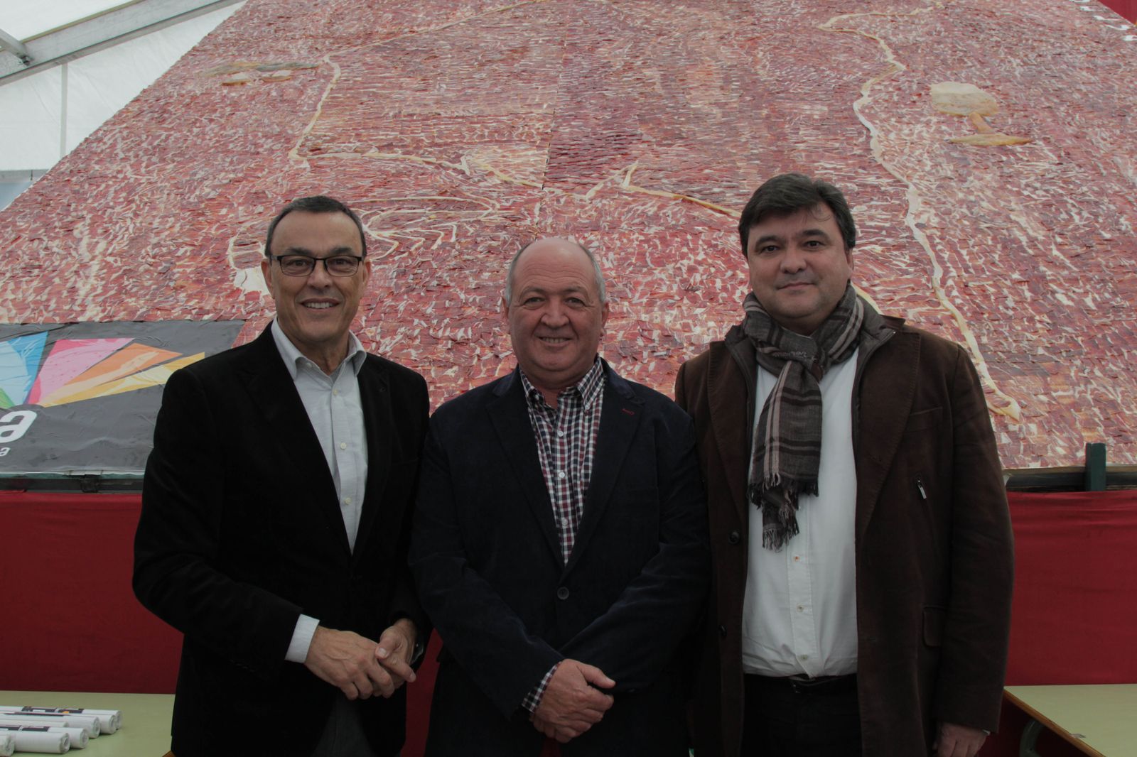 El presidente de la Diputación y los alcaldes de Cumbres Mayores y Huelva.