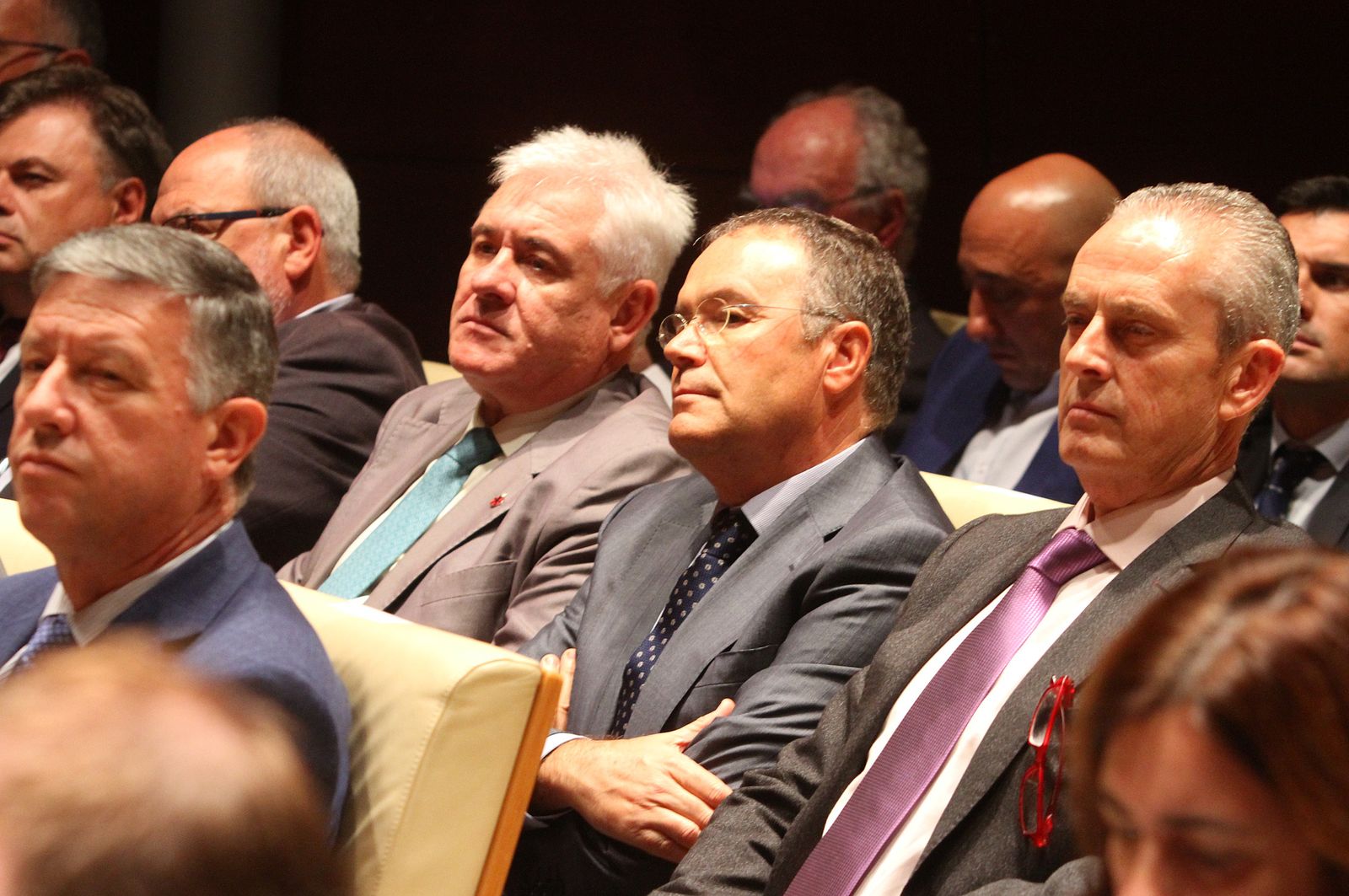 Imágenes de la toma de posesión del nuevo presidente del Puerto de Huelva, José Luis Ramos.