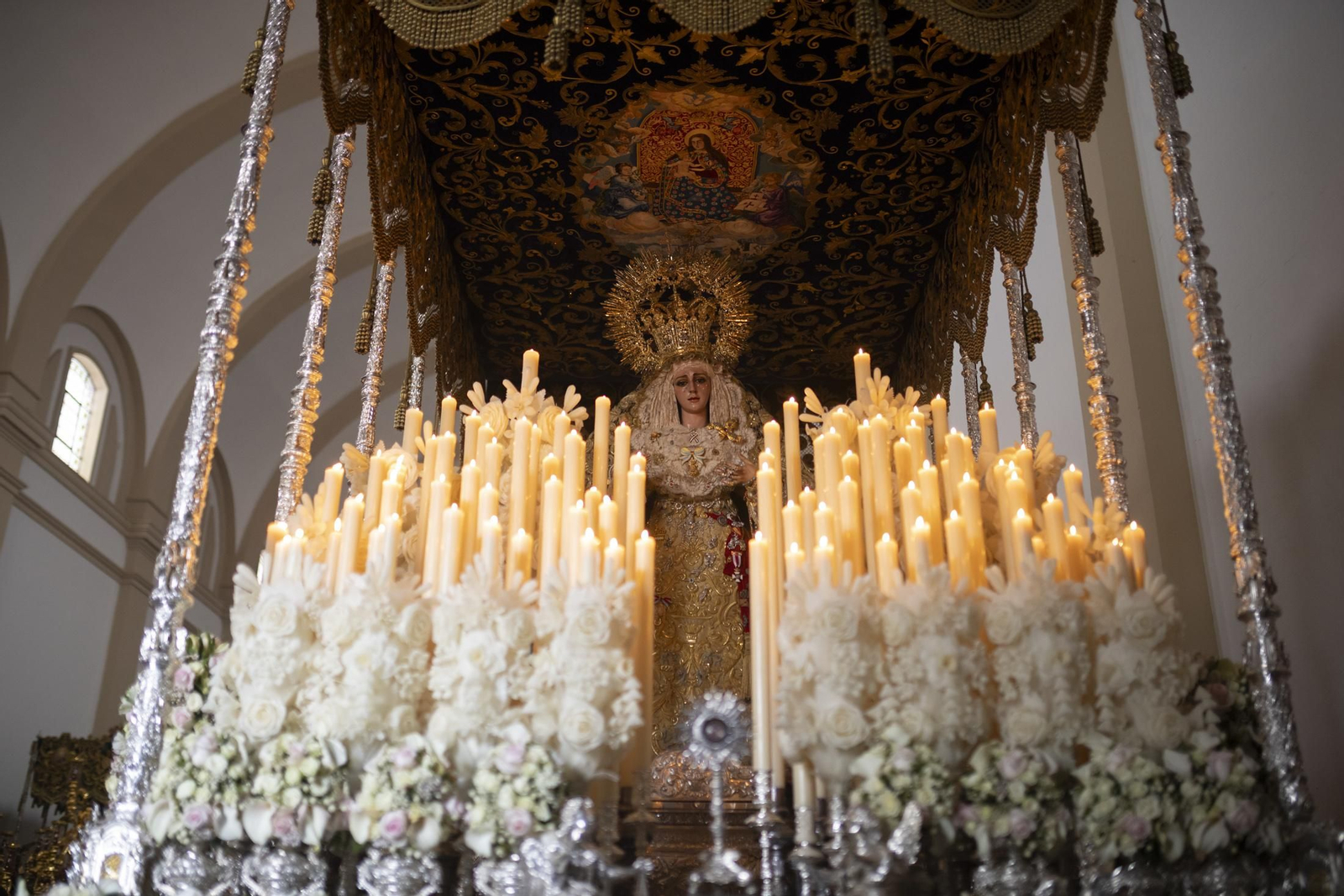 Las mejores imágenes del Miércoles Santo en Huelva: Hermandad de la Victoria