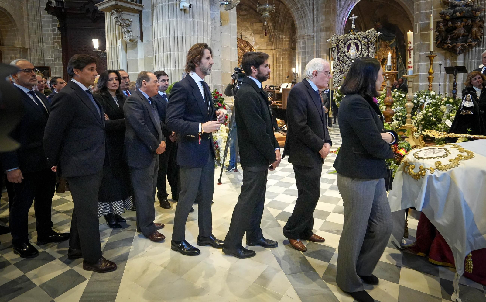 Imágenes del funeral de Álvaro Domecq en la catedral de Jerez