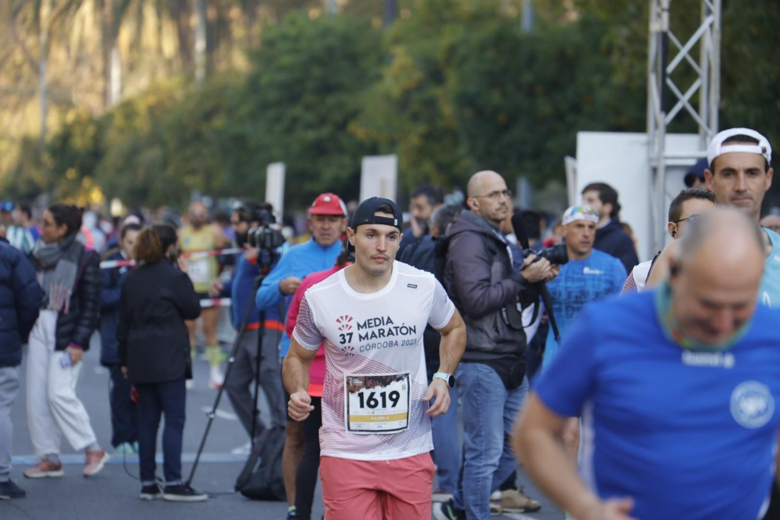 Media Maratón de Córdoba 2023: Las mejores fotos de la salida de la prueba Media Maratón de Córdoba 2023: Las mejores fotos de la salida de la prueba