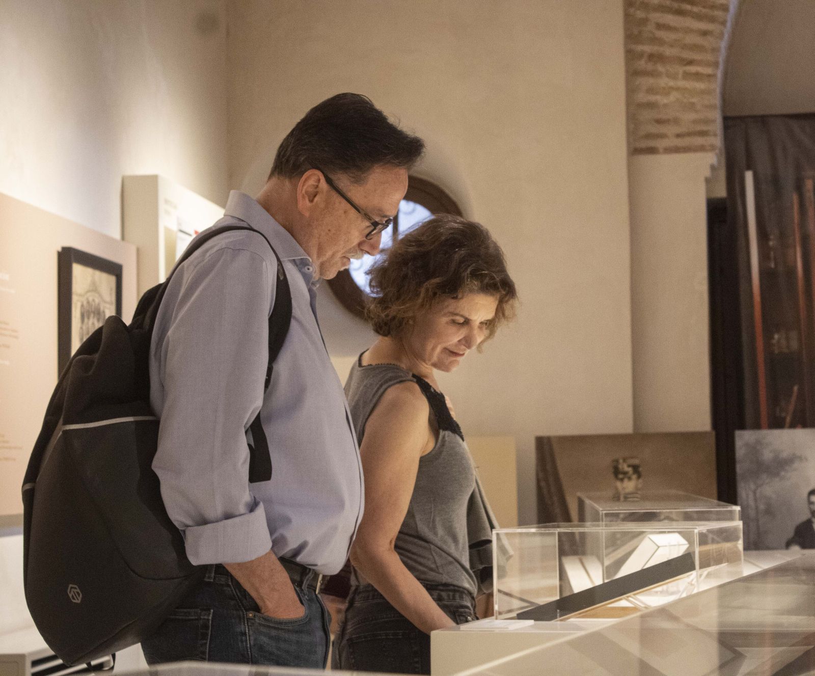 La Madraza acoge ‘Las mariposas del alma: los dibujos de Santiago Ramón y Cajal’, con dibujos y piezas originales del premio Nobel español