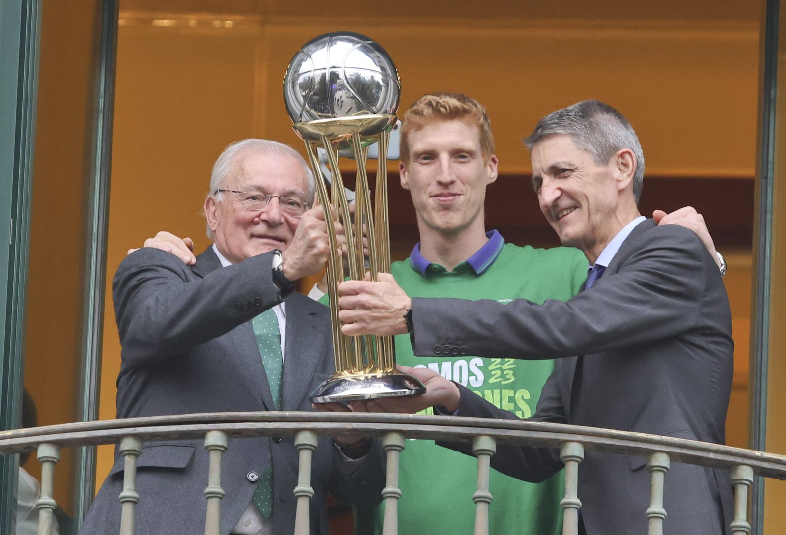 Manuel Azuaga, Alberto Díaz y José Manuel Domínguez.