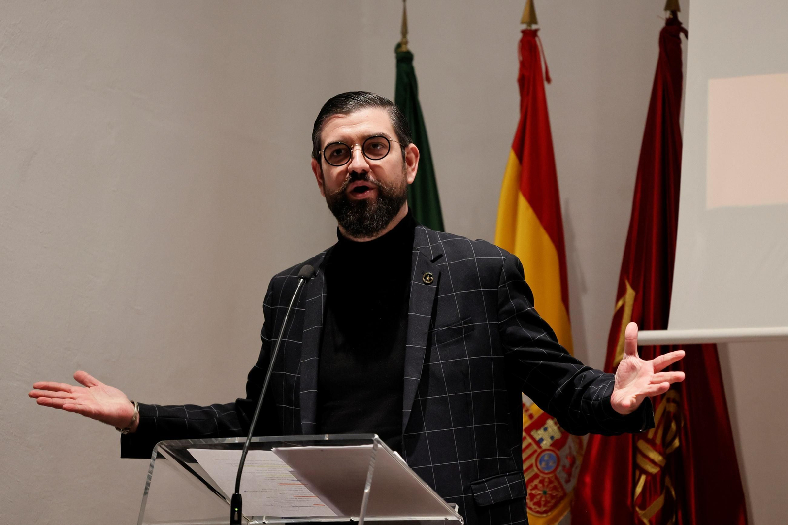 El humorista Manu Sánchez, durante su intervención en la gala. El humorista Manu Sánchez, durante su intervención en la gala.