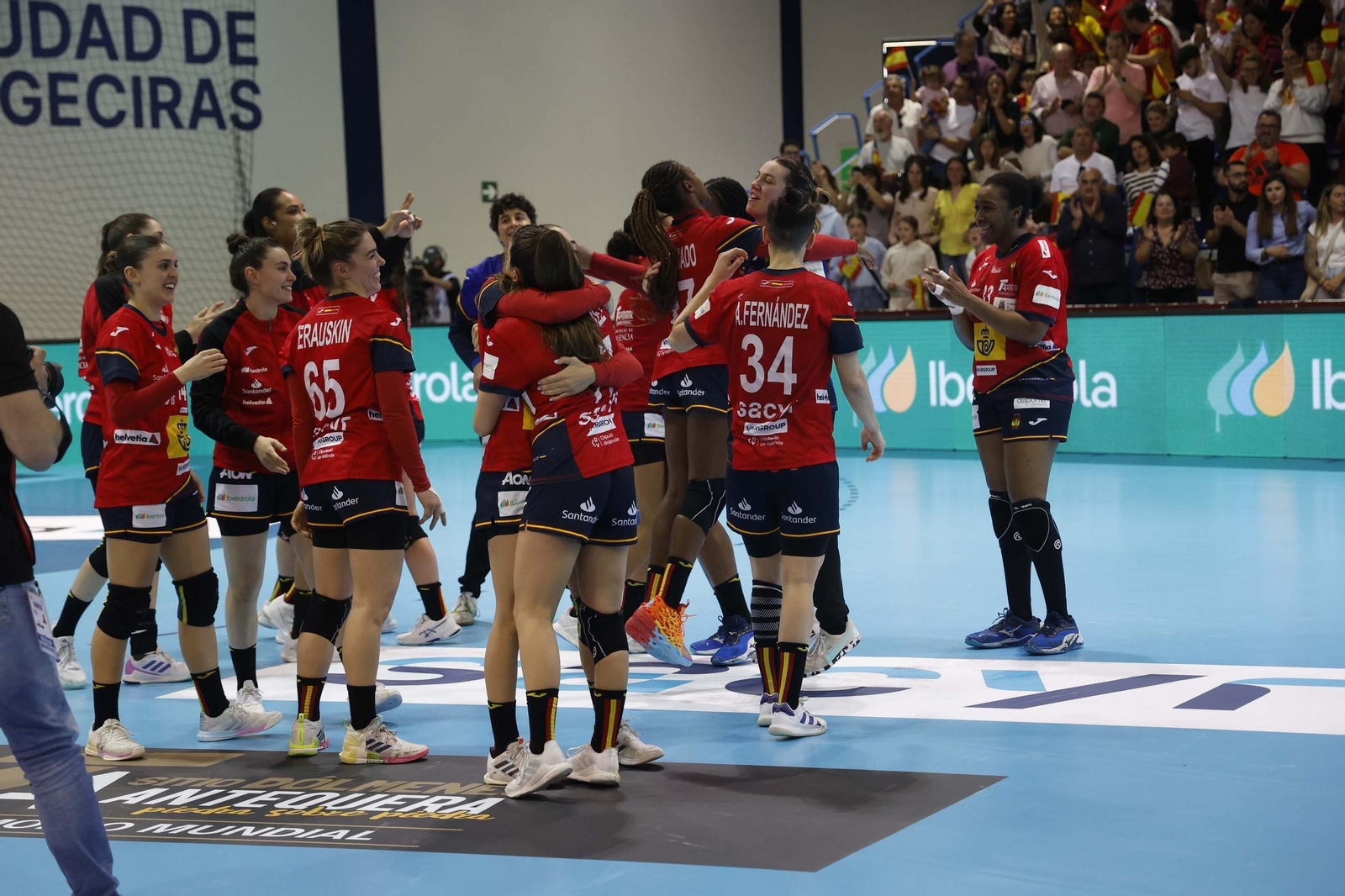 Las fotos del España Croacia de clasificación para el Mundial femenino de balonmano, en Algeciras
