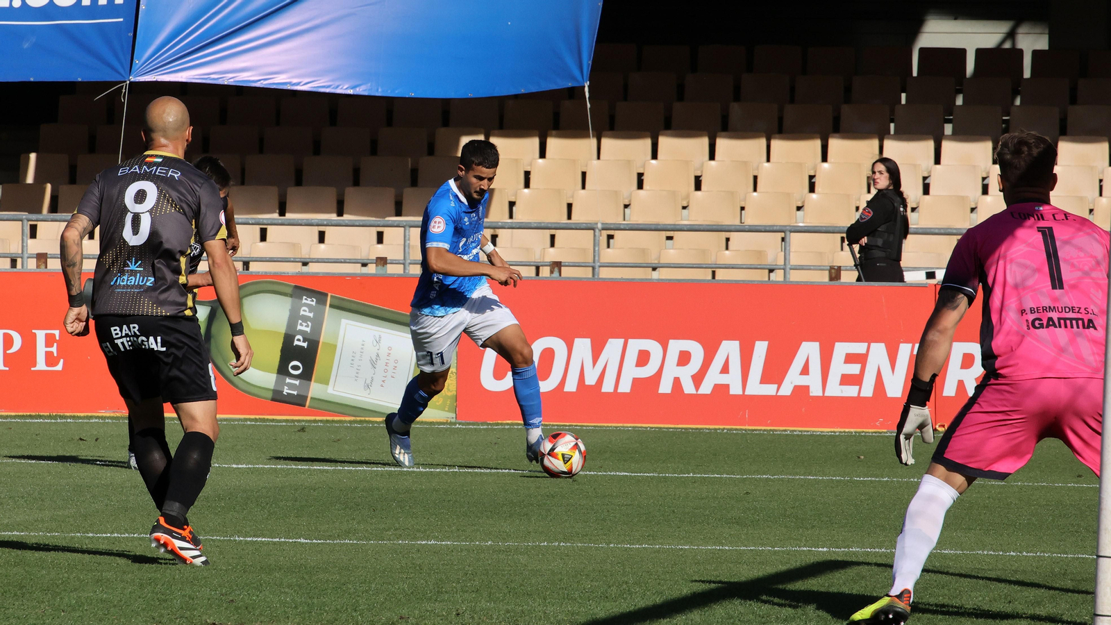 Imágenes del Xerez DFC - Conil CF en Chapín