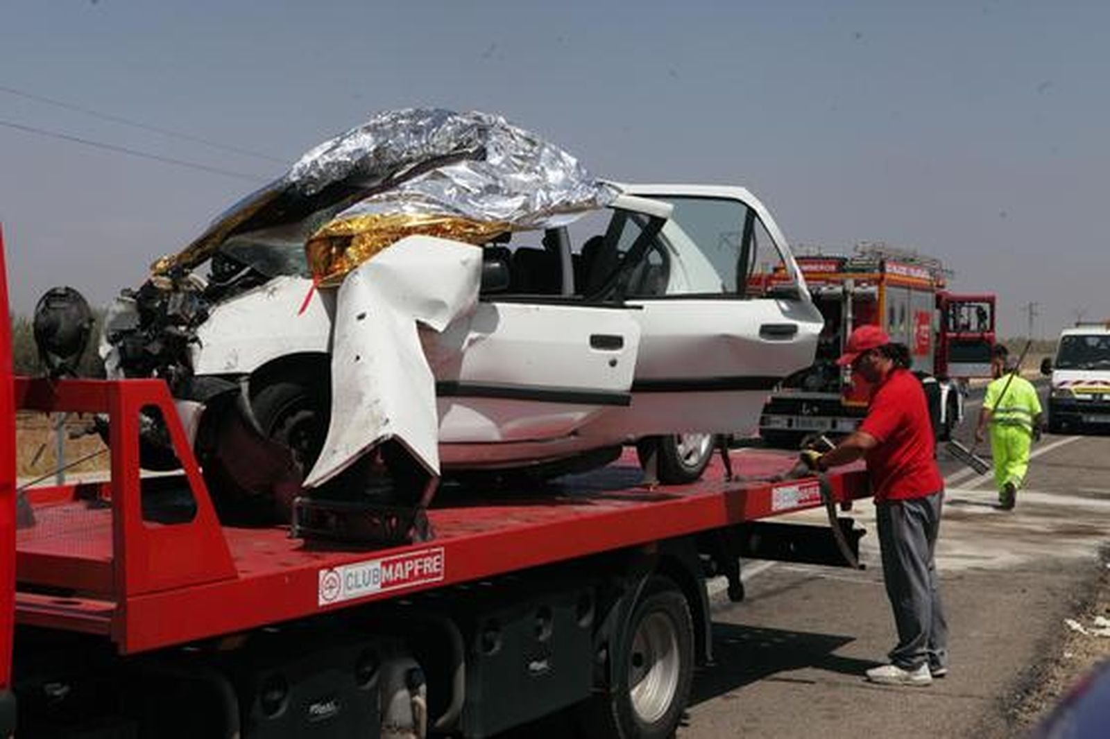 Tres coches se han visto implicados en el siniestro

Foto: J.A. Garcia