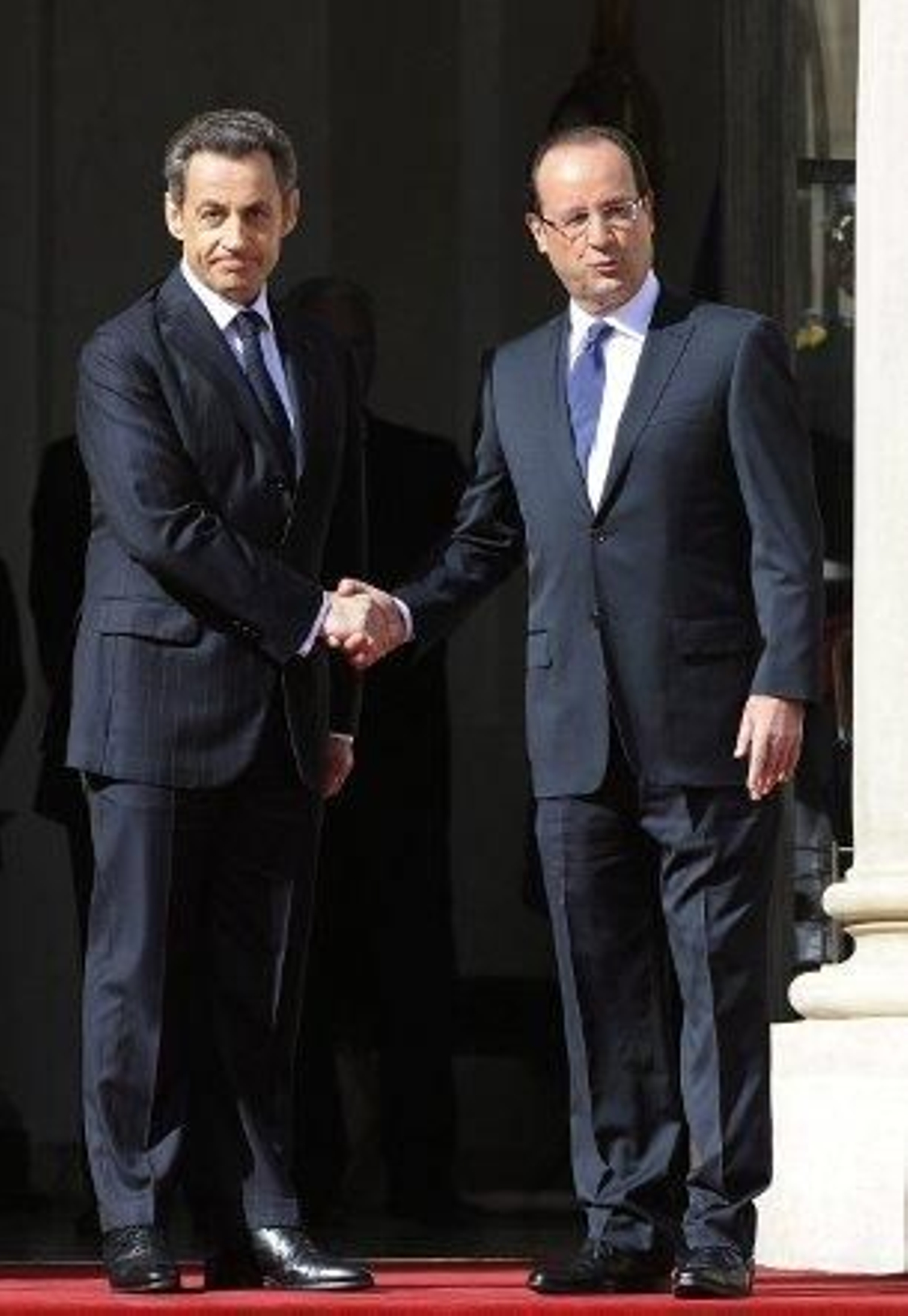 Hollande quiere abrir "una nueva vía" en Europa