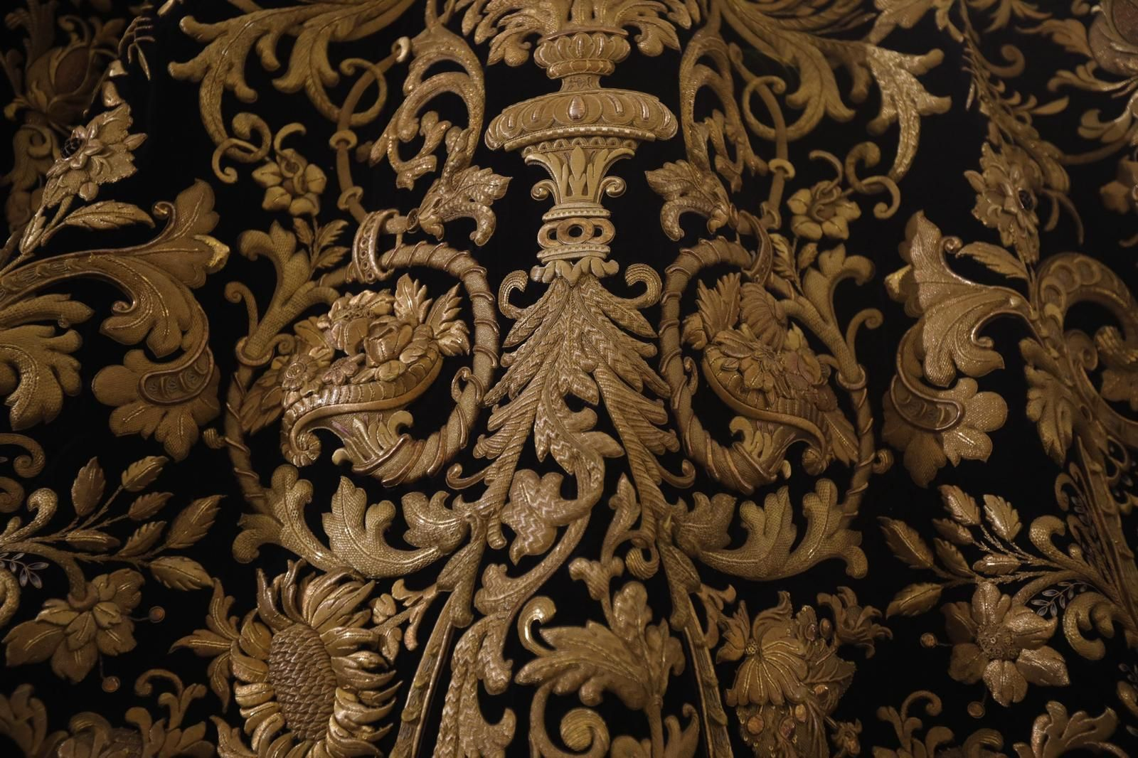 El manto que cederá el Gran Poder a la Estrella para el aniversario