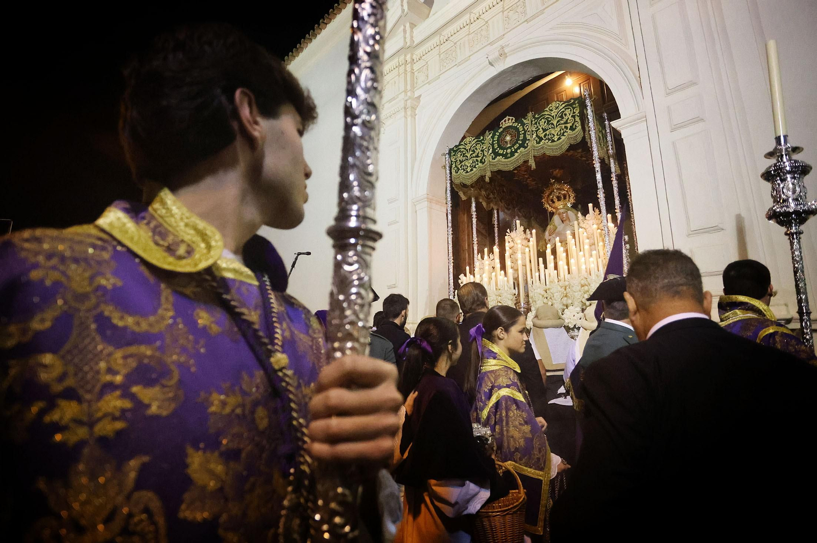 Las mejores imágenes del Martes Santo en Huelva: Hermandad de Pasión