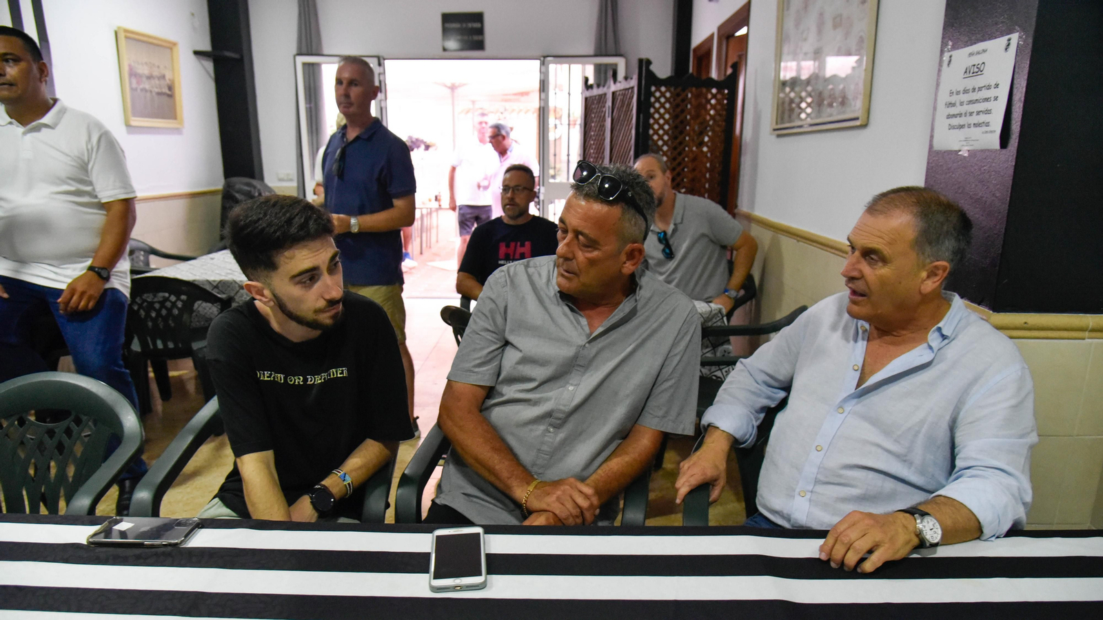 Las fotos del homenaje  a la plantilla 1991- 1992 de La Balona