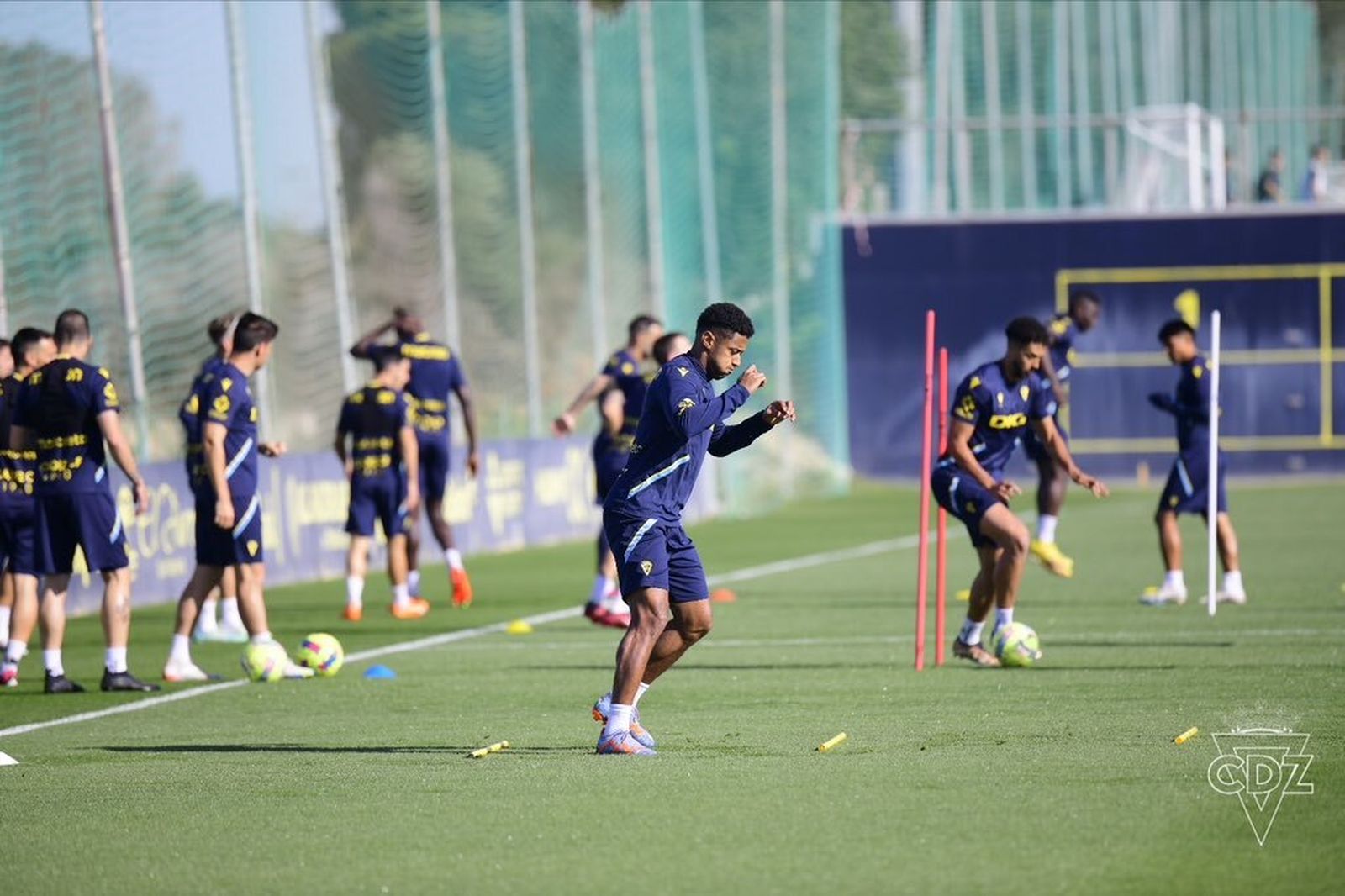 Lozano en el entrenamiento del viernes en El Rosal.