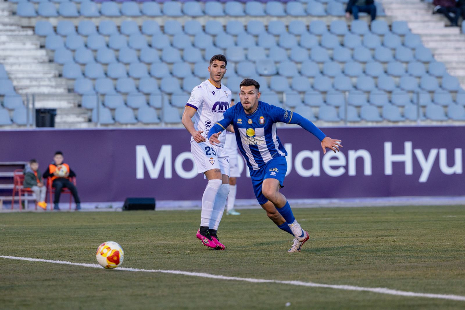 Las mejores imágenes del Real Jaén - Lorca Deportiva