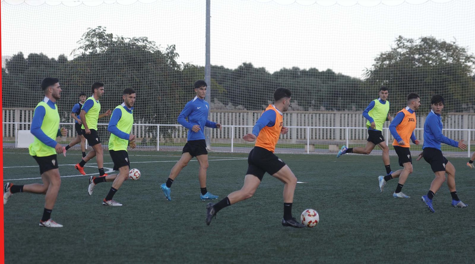 Fotos del primer entrenamiento de 2025 del Algeciras CF