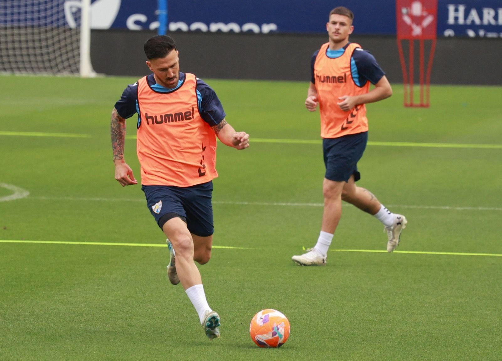 El Málaga CF prepara el derbi andaluz en La Rosaleda