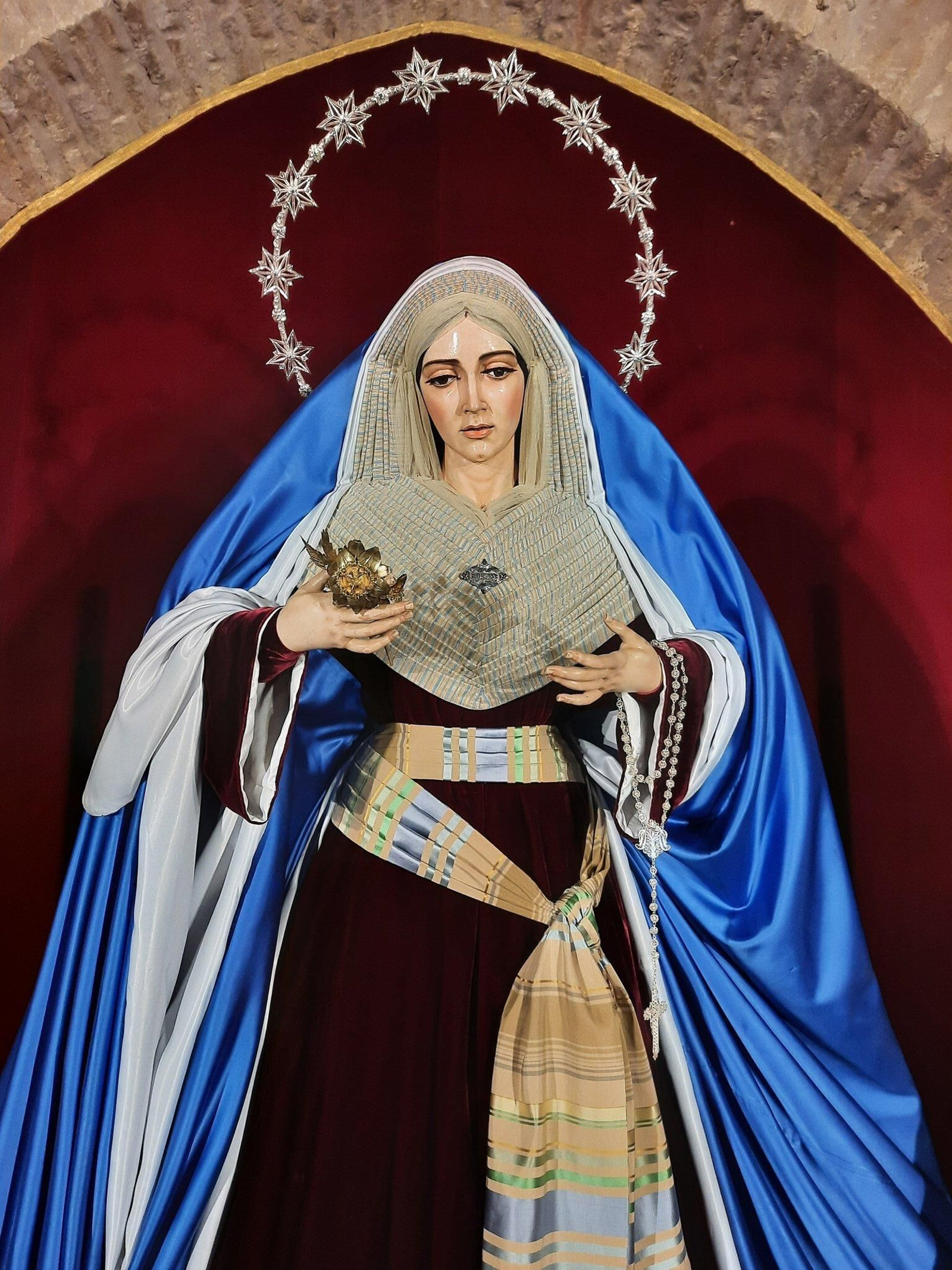 La Virgen de la Aurora